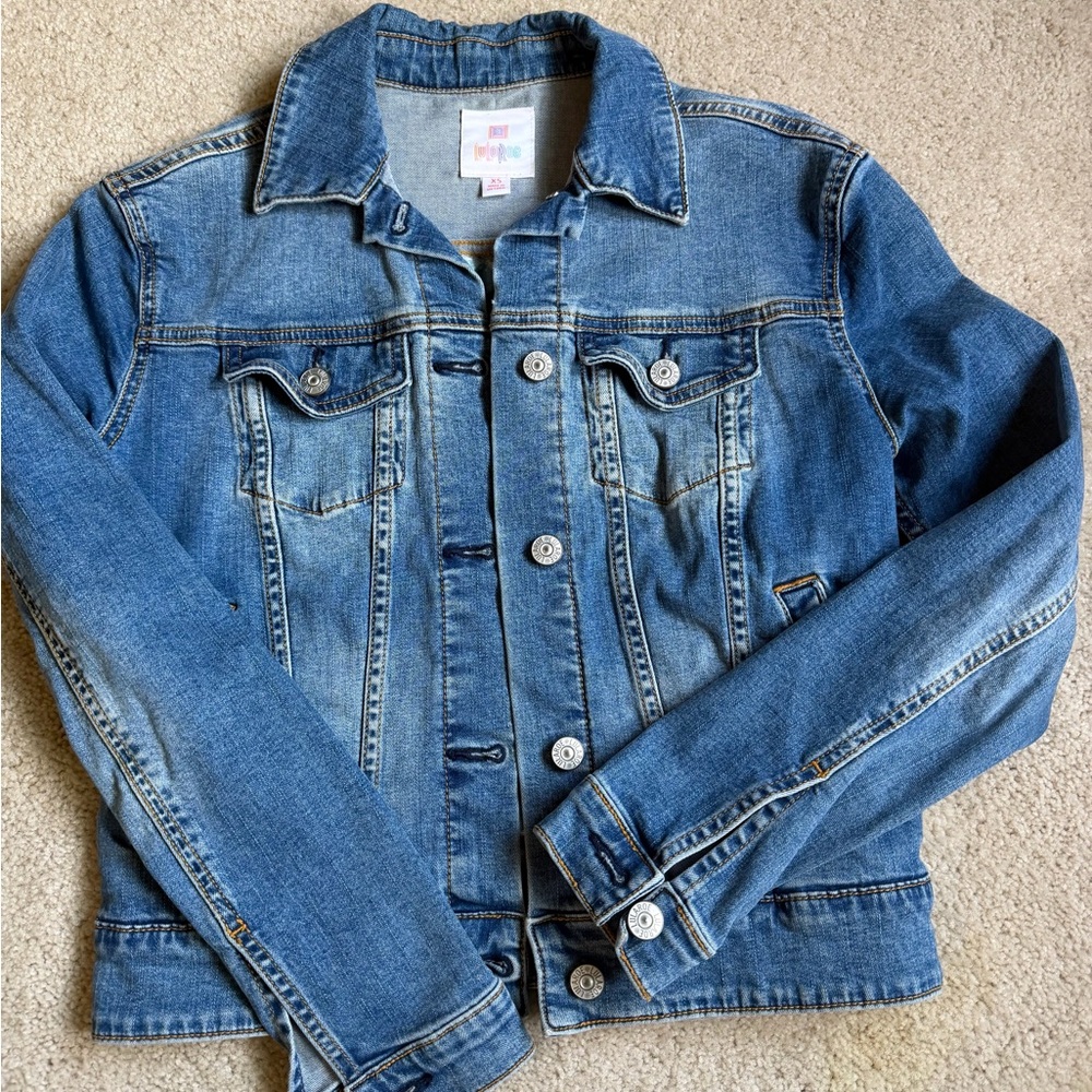 LuLaRoe Blue Jean Jacket with back design XS